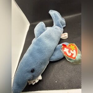Sold Sold Sold Not available 
Ty Beanie Baby Crunch Shark 1996